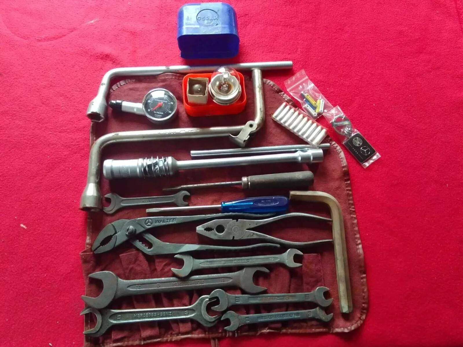 Mercedes tool kit w108 w111 Ponton w120 w110 Heckflosse w136 w187 1950-60s