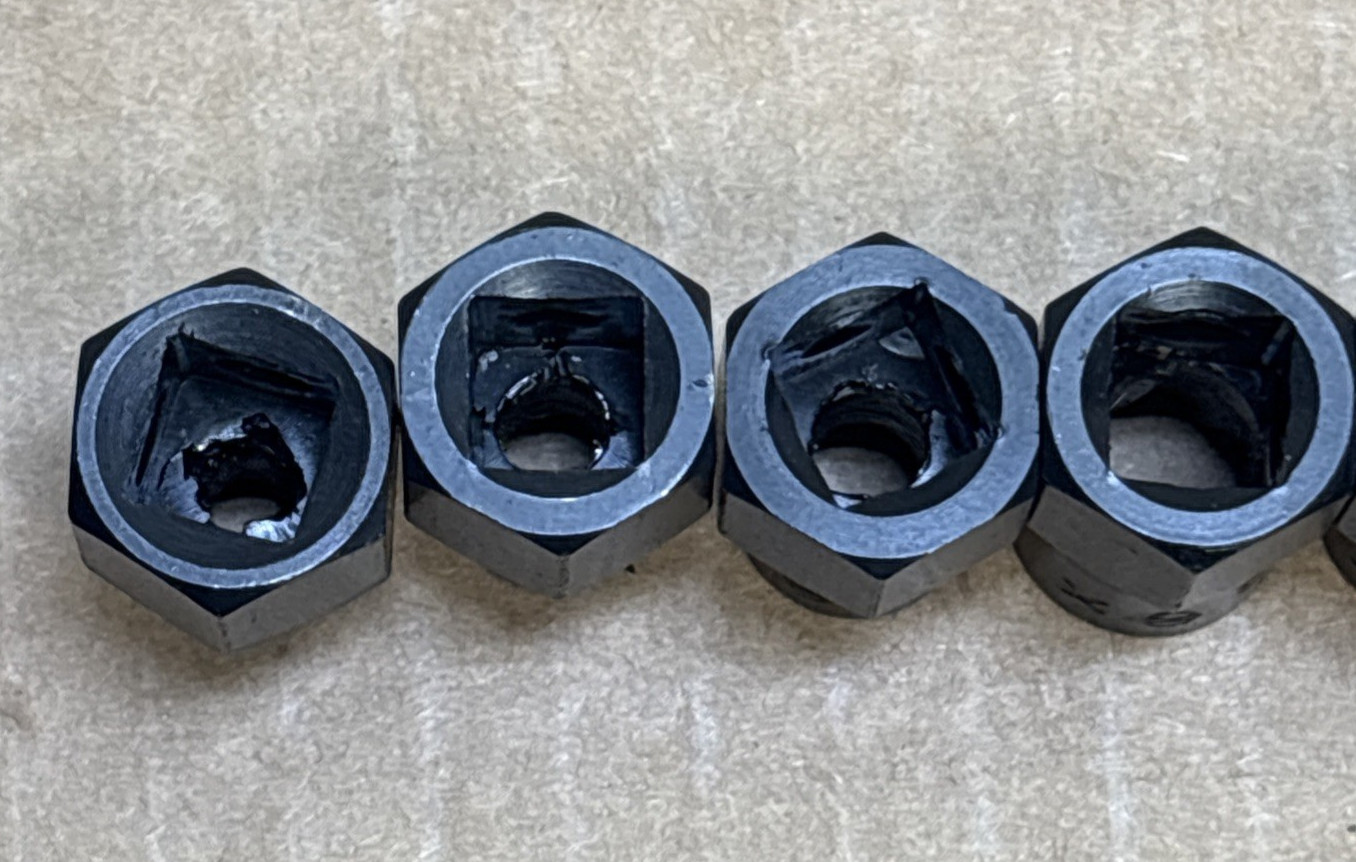 Matco Twist Bolt Extractor Socket Set of 13 Made in The U.S.A