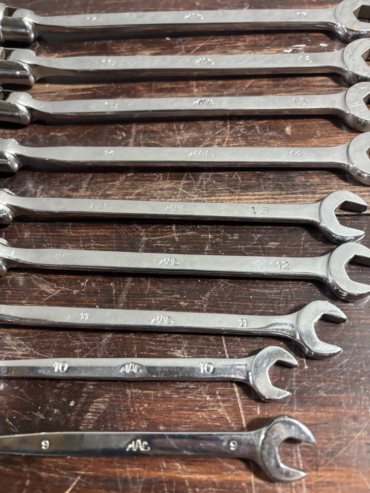 MAC 9pc Metric Combination Flex Head Socket End Wrench Set 9mm- 17mm.