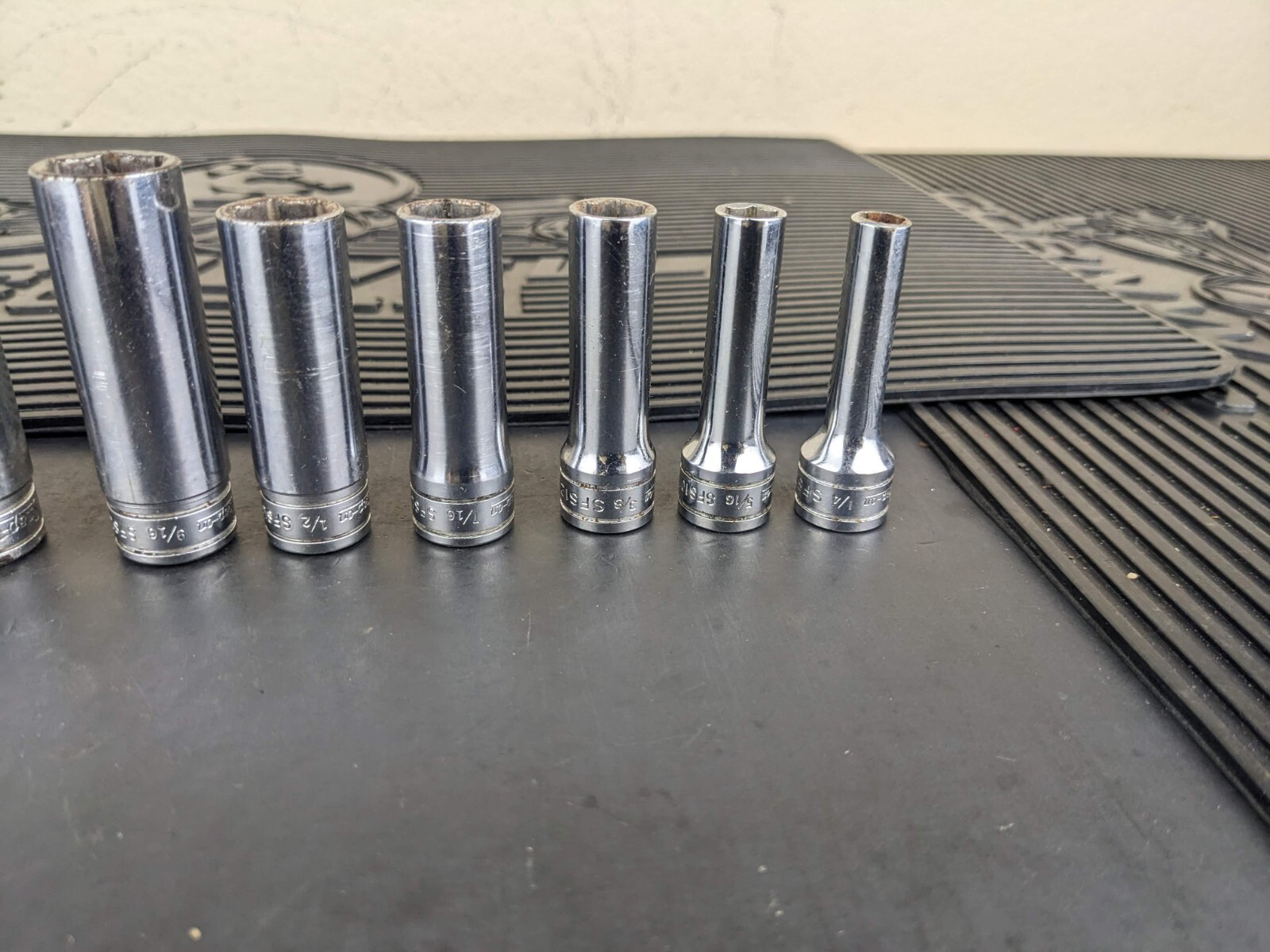 #az527 Snap On 3/8″ Drive 11 Pc SAE Deep 6 Pt Socket Set 211SFSY 1/4″ – 7/8″