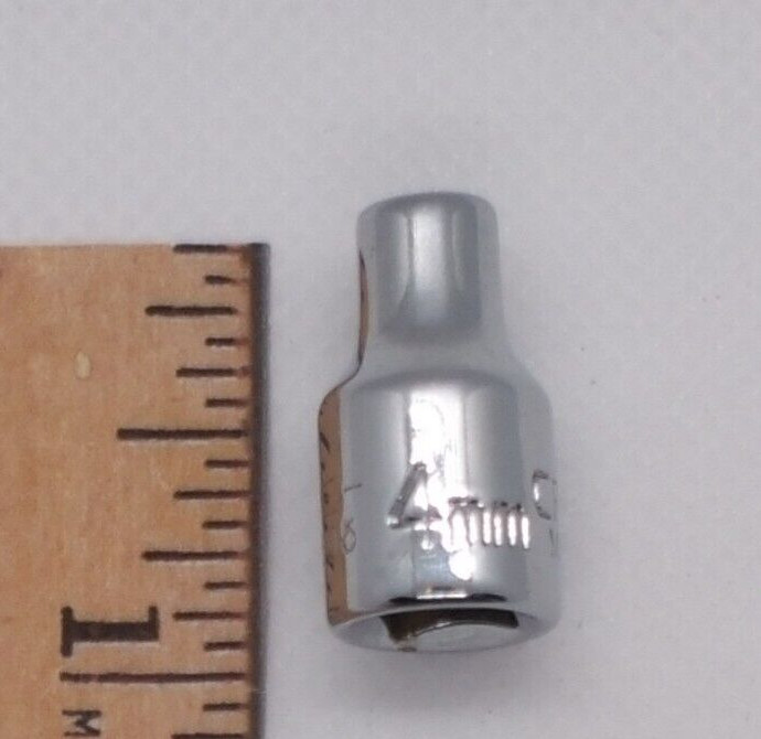 Vintage Craftsman 1/4″ Drive 4MM 6 Point Shallow Socket Metric EE 43505 USA NOS