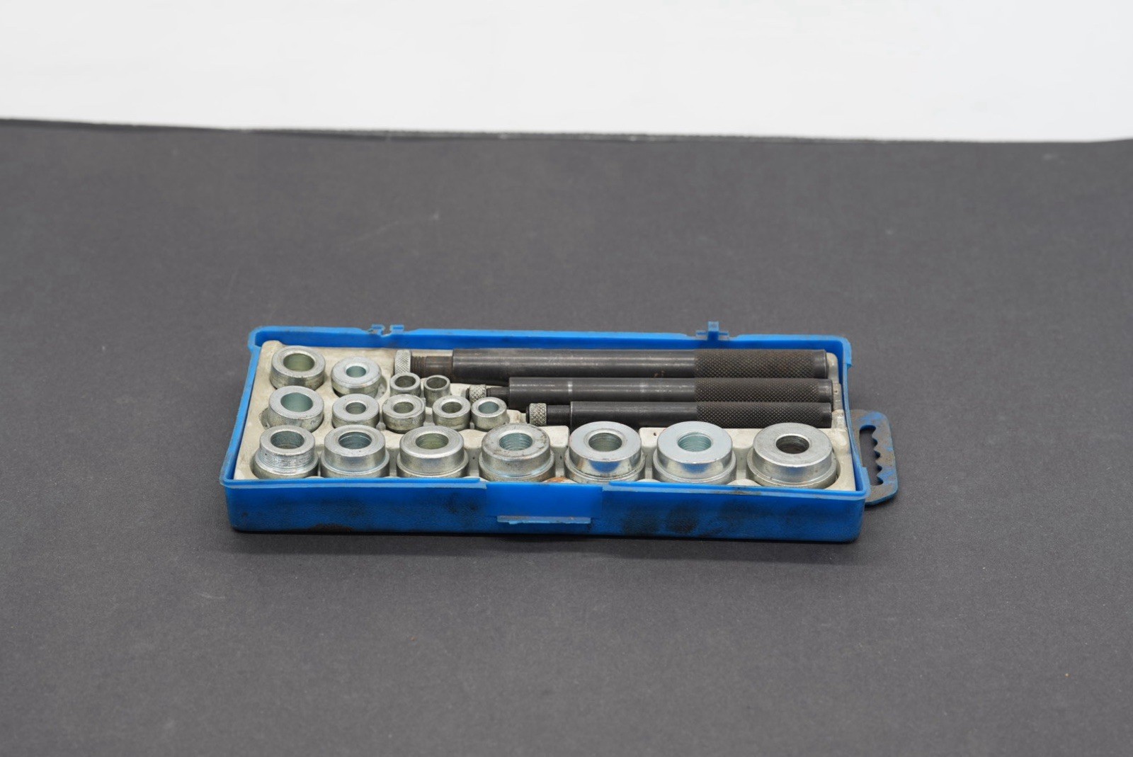 Snap On Bushing Driver Standard 22-Pieces Set With Storage Case A157C