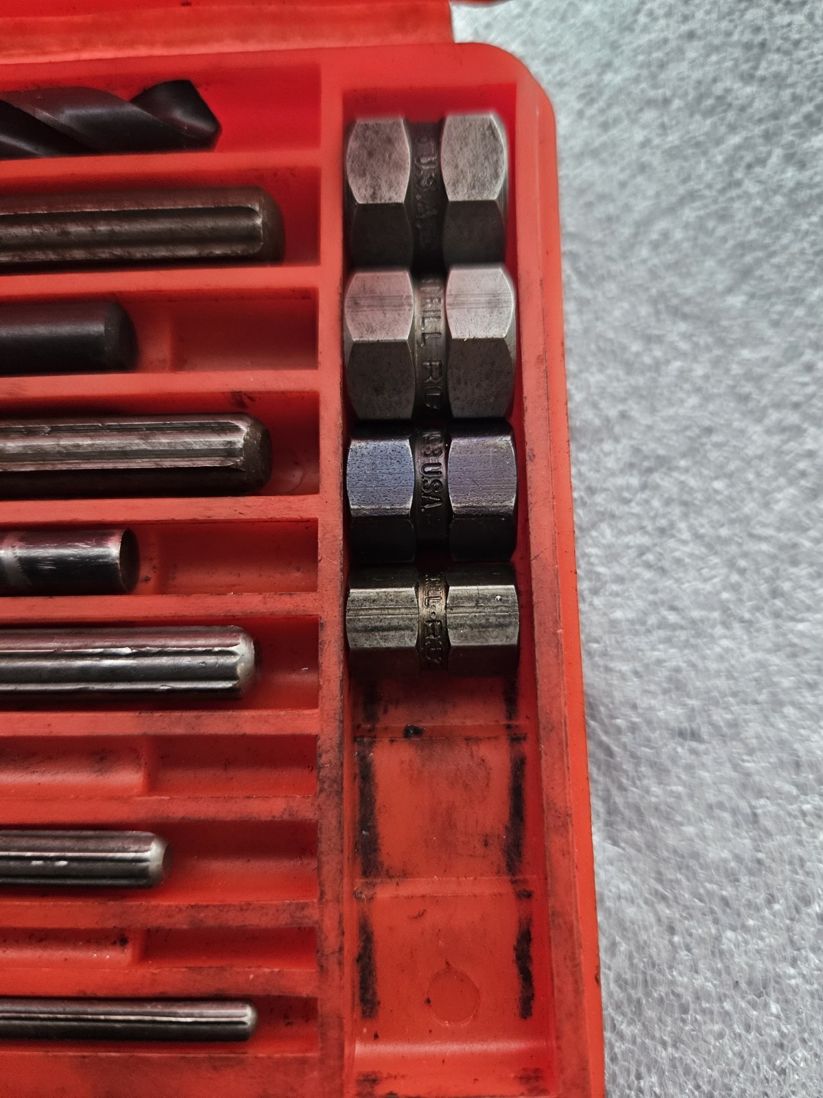 Snap On Blue Point 1020 Screw Extractor Set