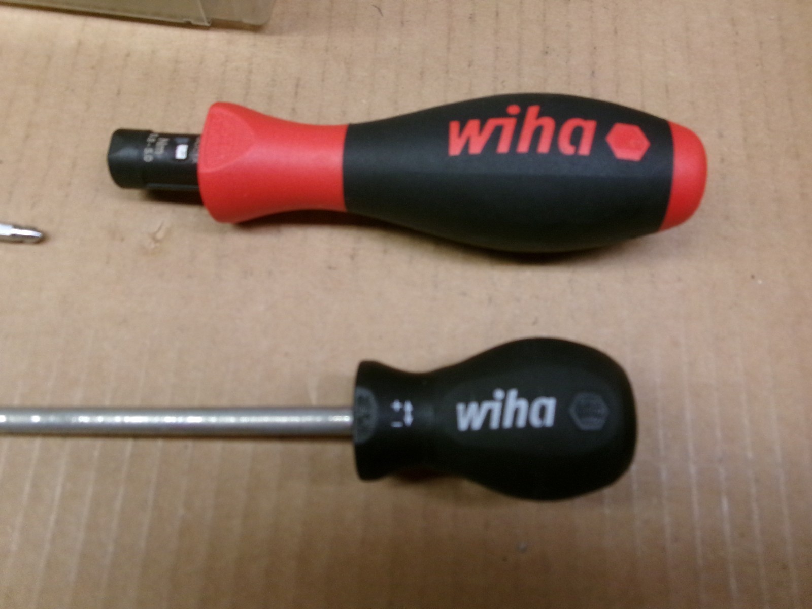 Wiha Germany 16-Piece 0.8 – 5.0 NM Torque Vario Screwdriver Set No 28553