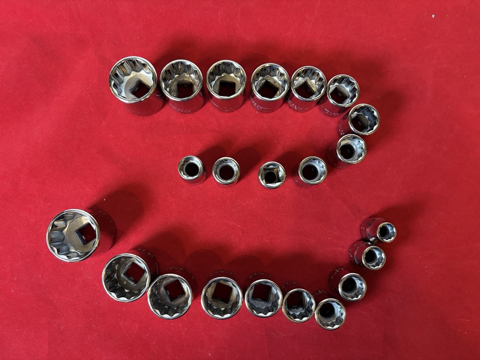 22 pc Craftsman 3/8″ Drive 12 Point SAE METRIC 21mm-9mm & 7/8″ – 5/16″ USA