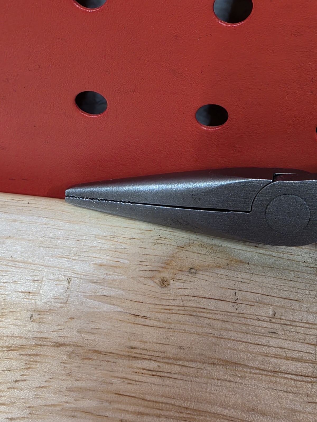 Snap-on Tools 95ACF Black 6″ Soft Grip Needle Nose Pliers USA