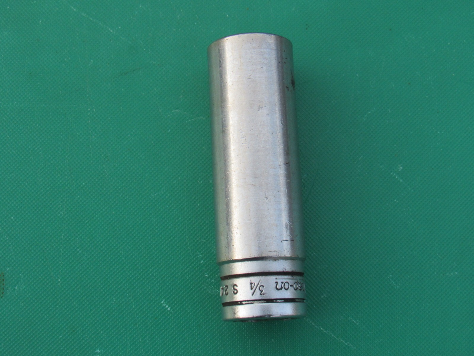 SNAP ON 3/4″ S241 1/2″ DRIVE SAE 12 POINT DEEP CHROME SOCKET 3/4 IN S 241 USED