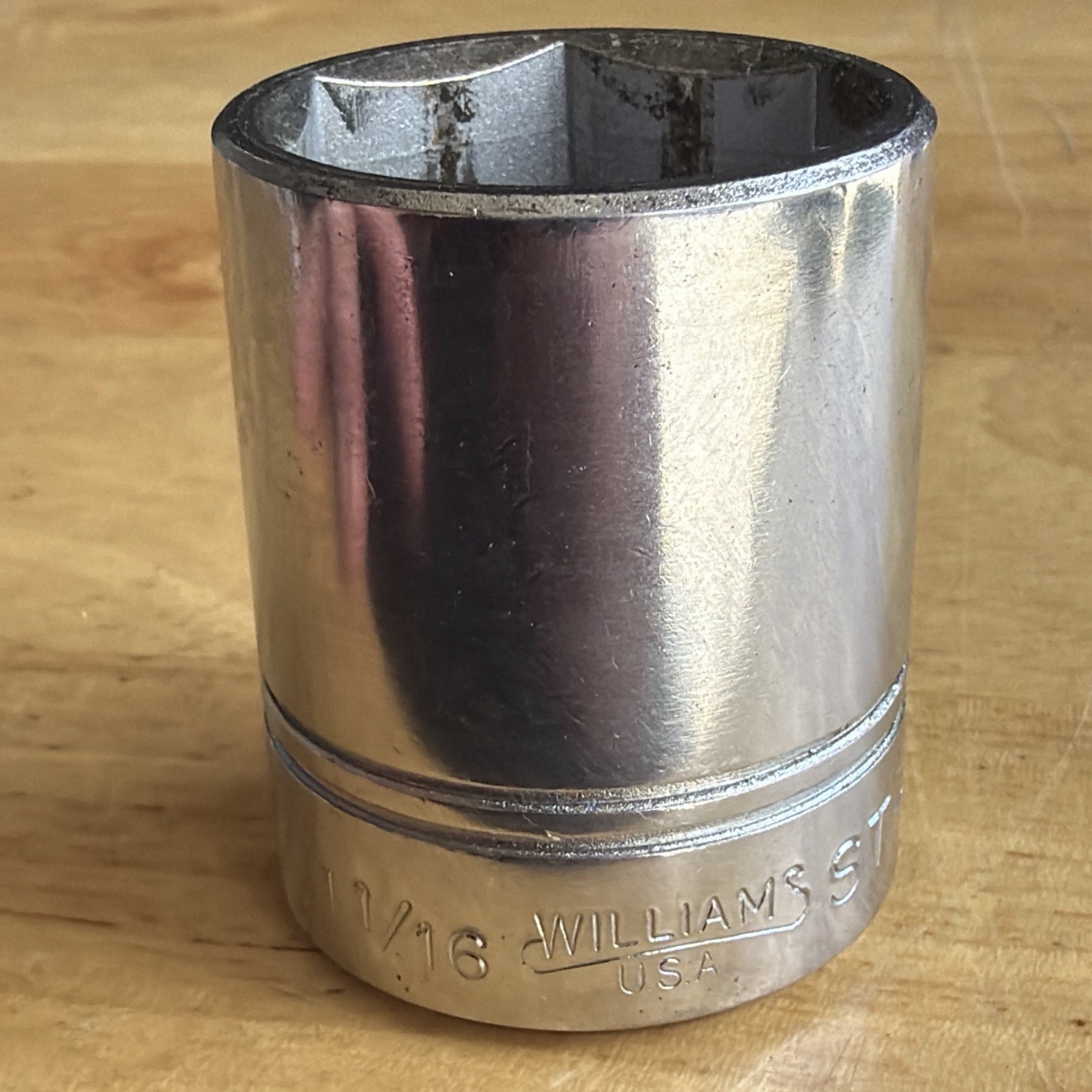Williams Tools 1-1/16″ Shallow Socket 1/2″ Drive 6 Point ST-634 Made in USA