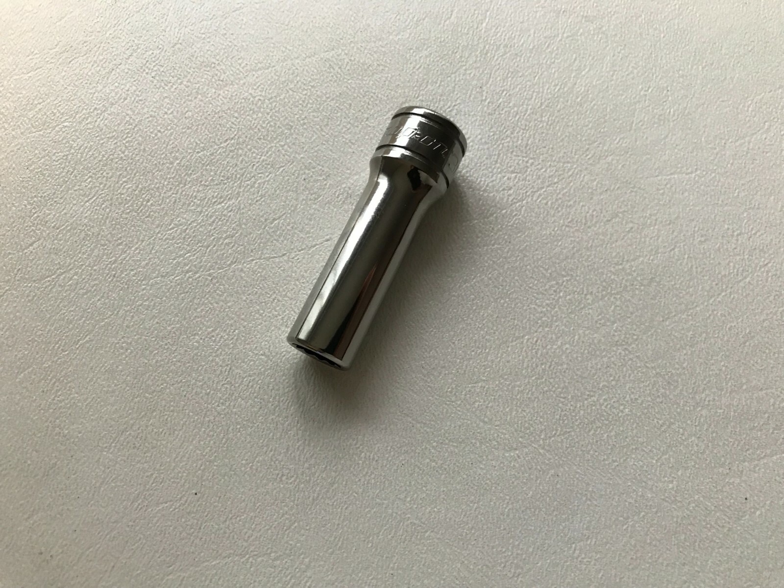 Snap-On Tools USA *2021* 3/8″ Drive 12pt 3/8″ SAE Deep Chrome Socket SF121