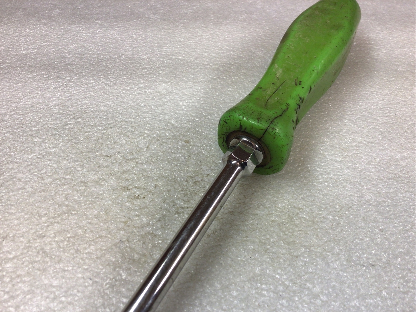 Snap On#SDD6 – 6” Long, Flat/Slot, Blade, Hard Green Handle, Screwdriver-USA-