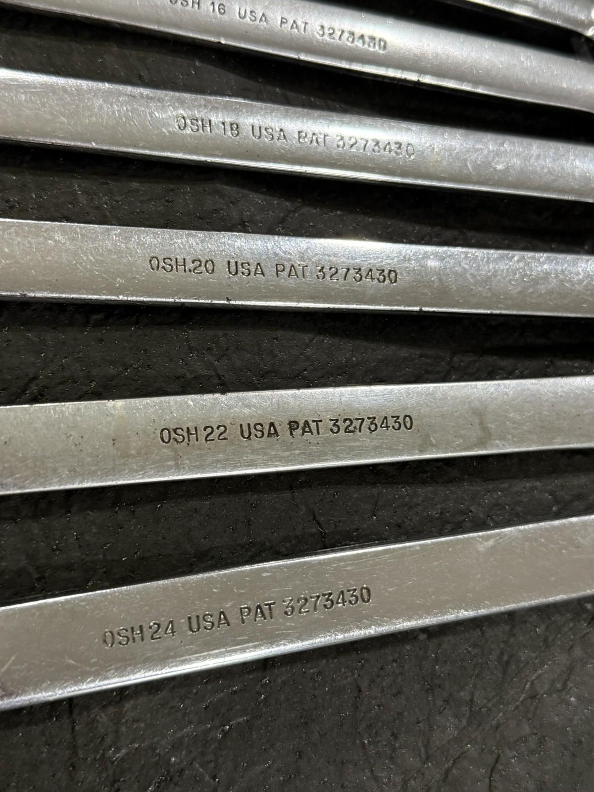 Snap-on Tools 8 pc SAE Combo Wrench Set 5/16″ – 3/4” OSH10 to OSH24, USA MADE