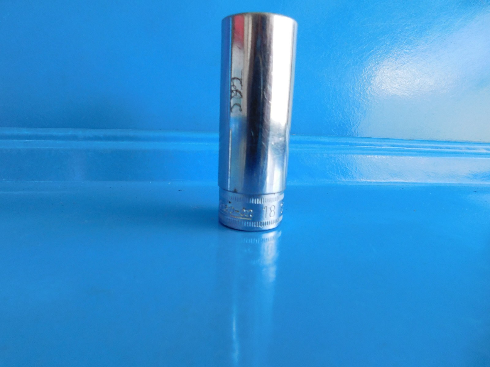 USED,SNAP ON 3/8 IN. DR.,»18mm» SHORT & DEEP SOCKETS,LOT OF 2, #’FSM18 & SFSM18