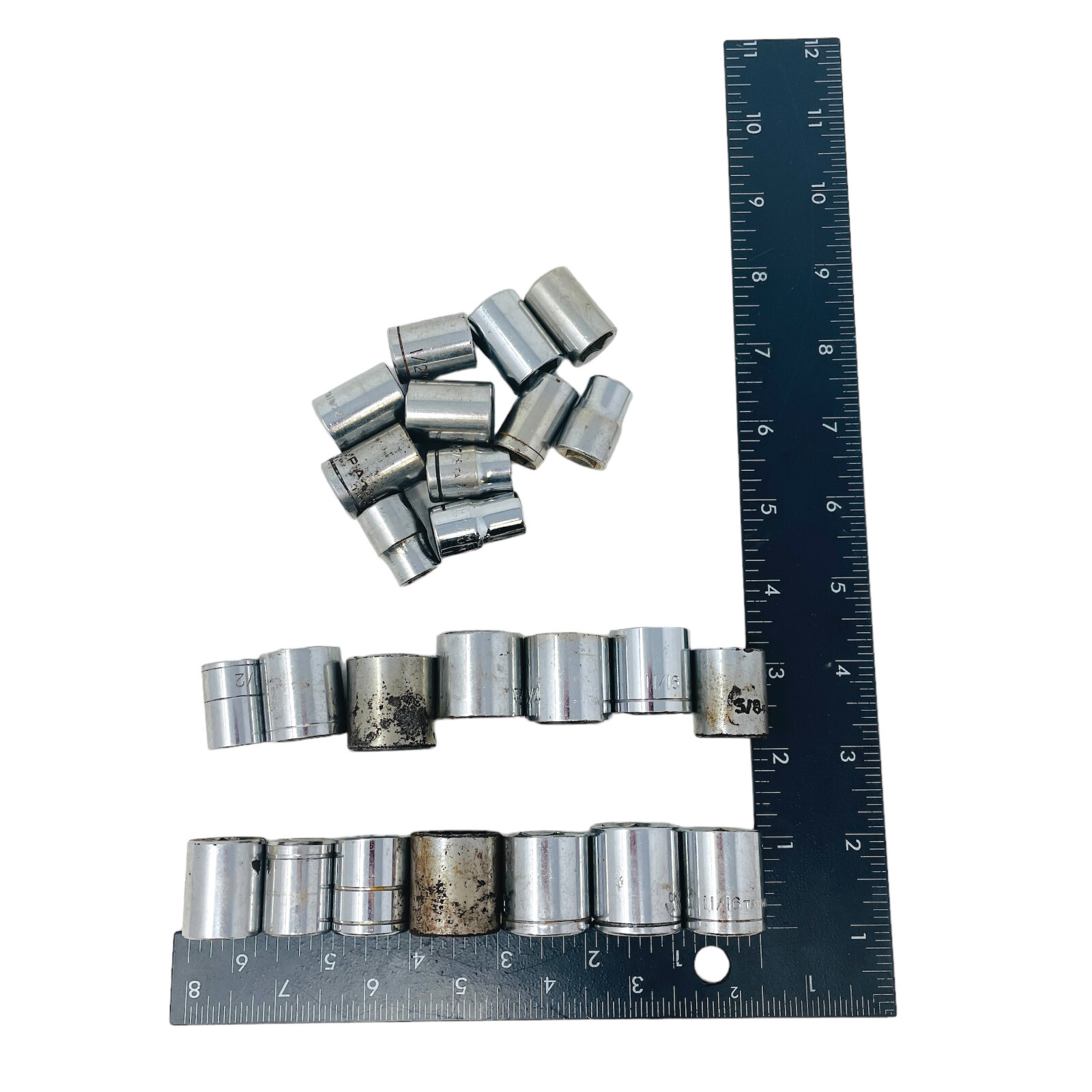 25 Pcs K-Mart and Assorted 1/2 in, 3/8 in, 11/16 in Socket Set