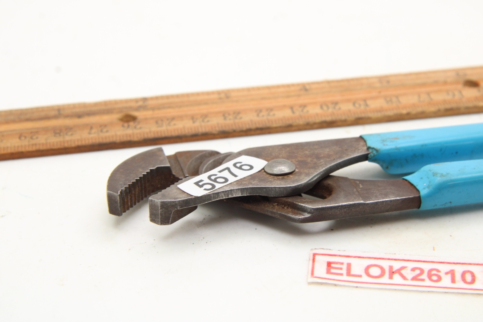 Channellock 426 Tongue & Groove 7″ Long Blue Rubber Grip Pliers USA