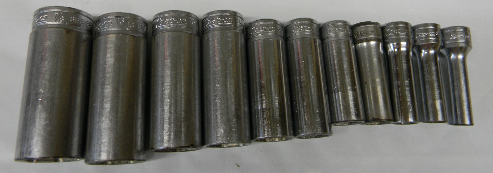 SNAP-ON 3/8″ DR 11PC SAE 6PT DEEP CHROME SOCKET SET 1/4-7/8″ #211SFSY