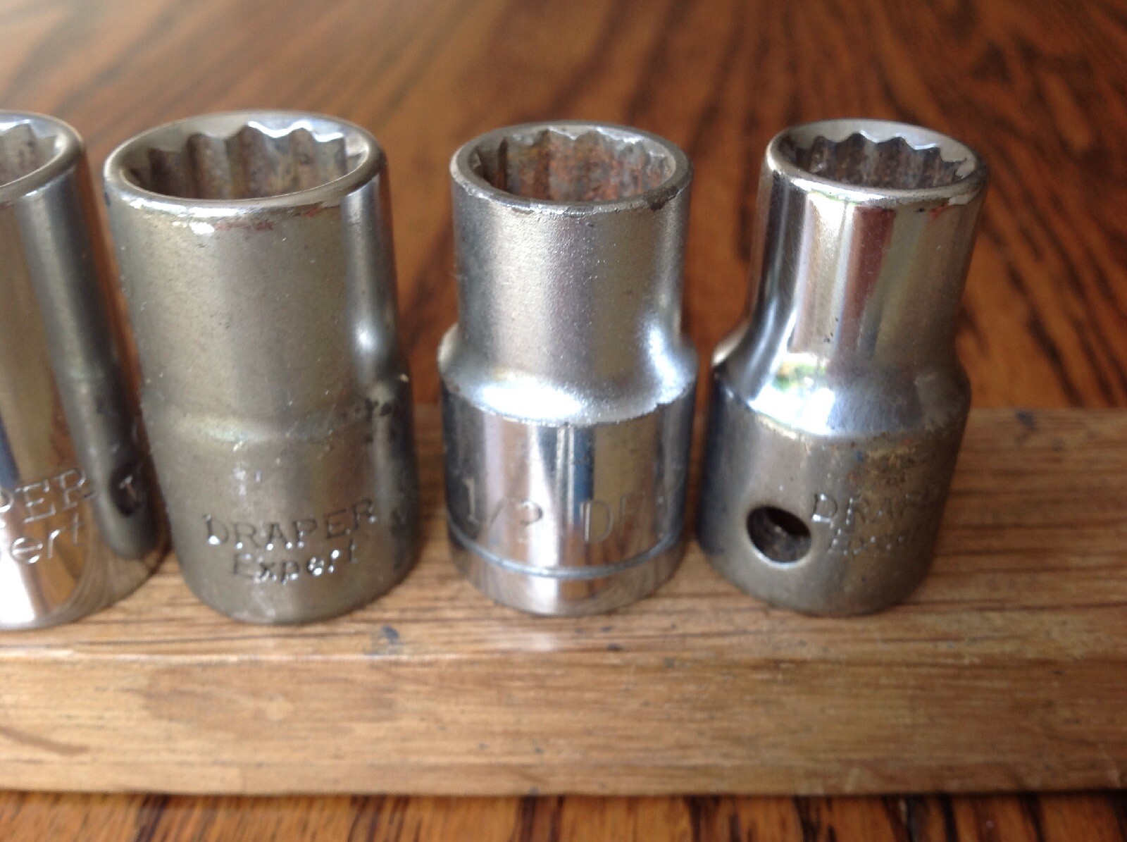 12 Draper Expert AF Sockets With 1/2″Drive 1″ to 7/16″ & 2 Spark Plug Sockets.