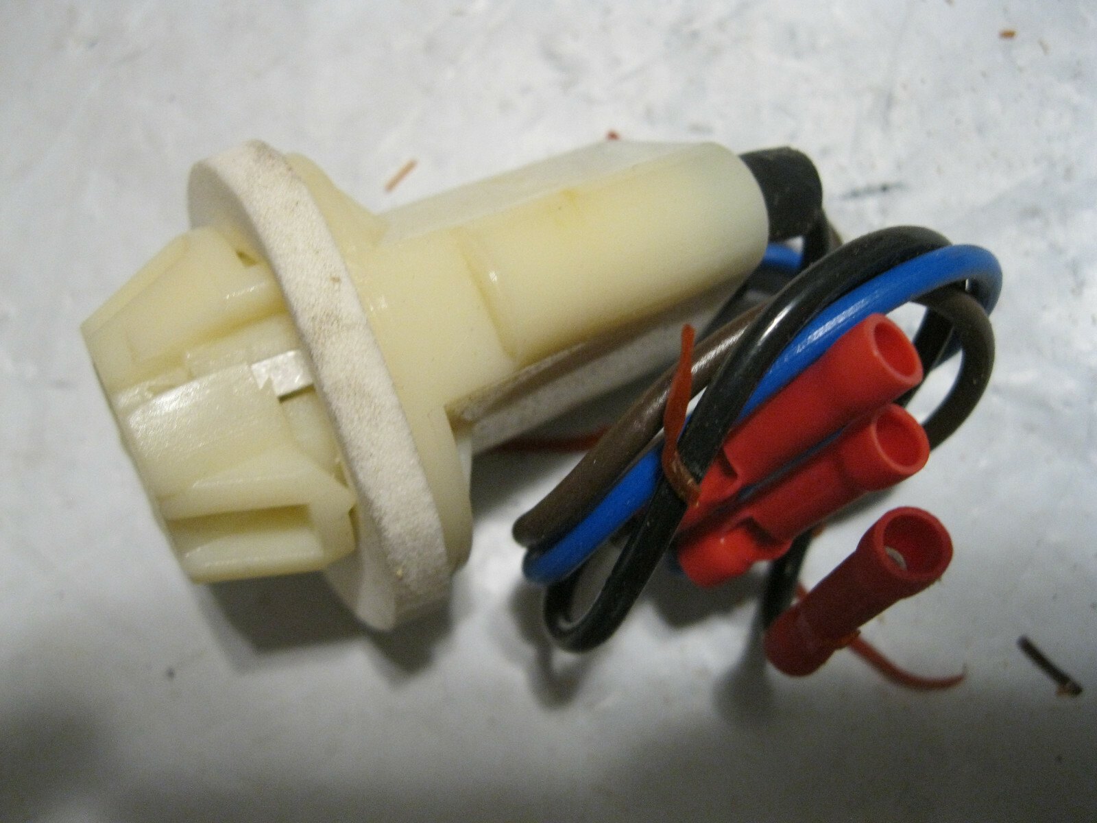 Parking Light Bulb Socket-Turn Signal Light Socket Front Standard S-520