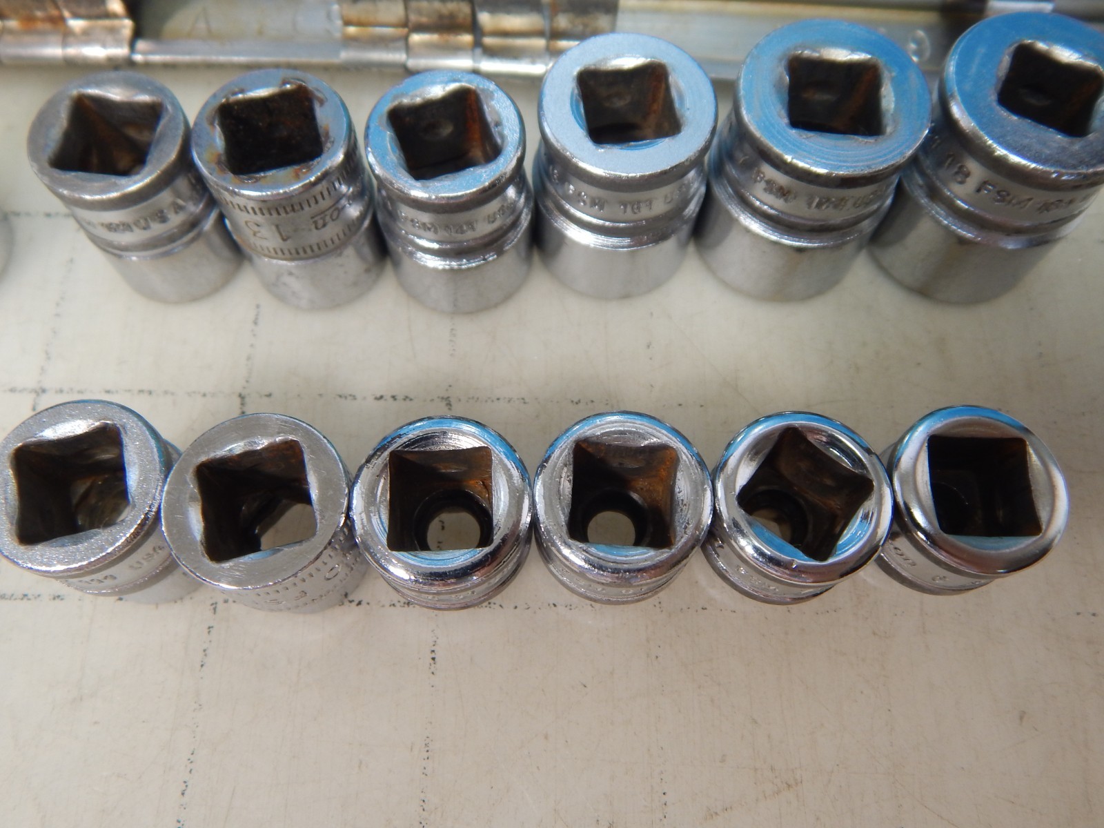 Snapon socket set 3/8″ dr. FSM series, Metric 6 point W/ A269 Rail, 6-14, 16-18