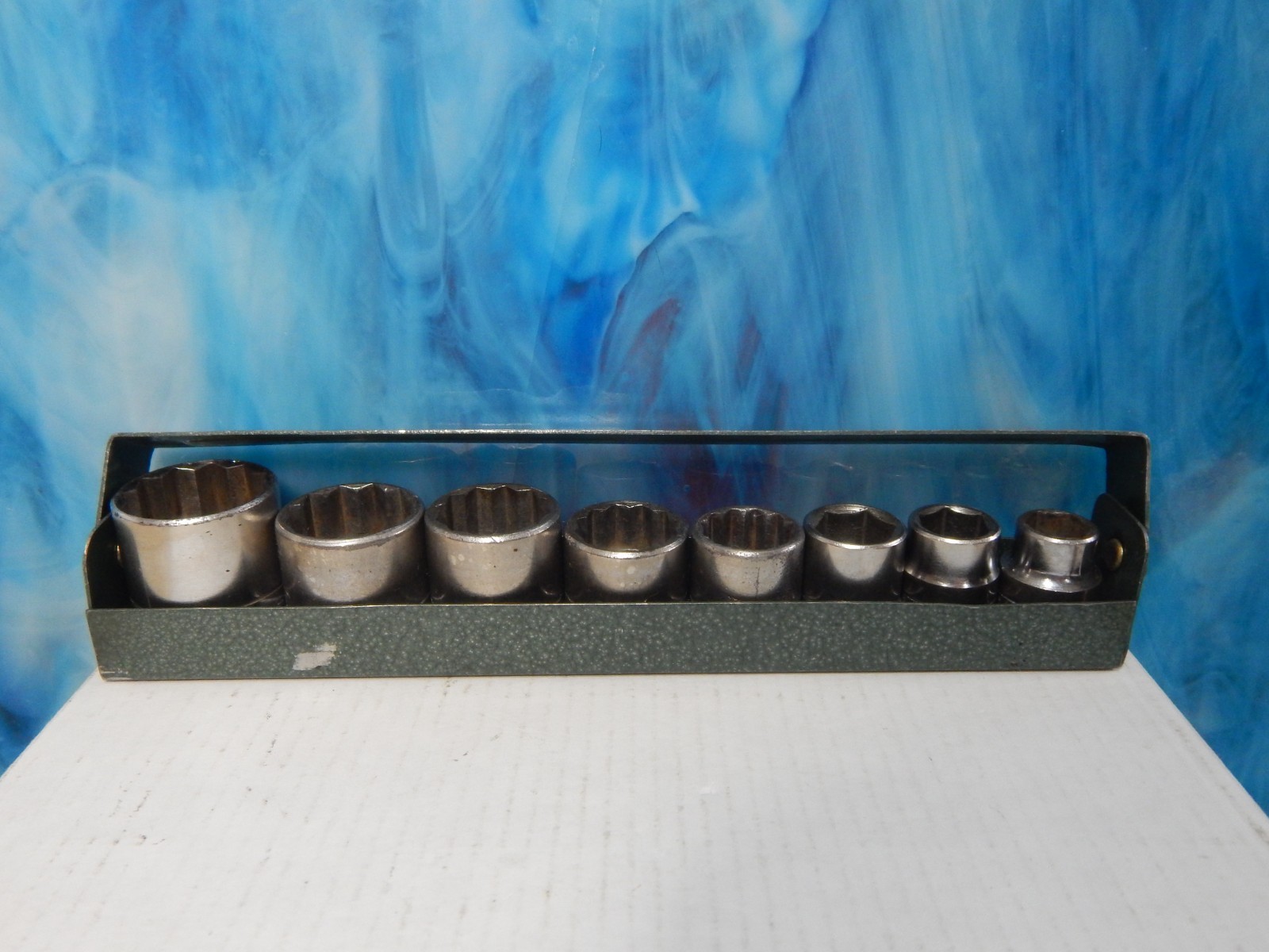 S-K tools 3/8 dr. socket set 8 piece ,carry tray, Vintage SAE Shallow, 3/8-13/16