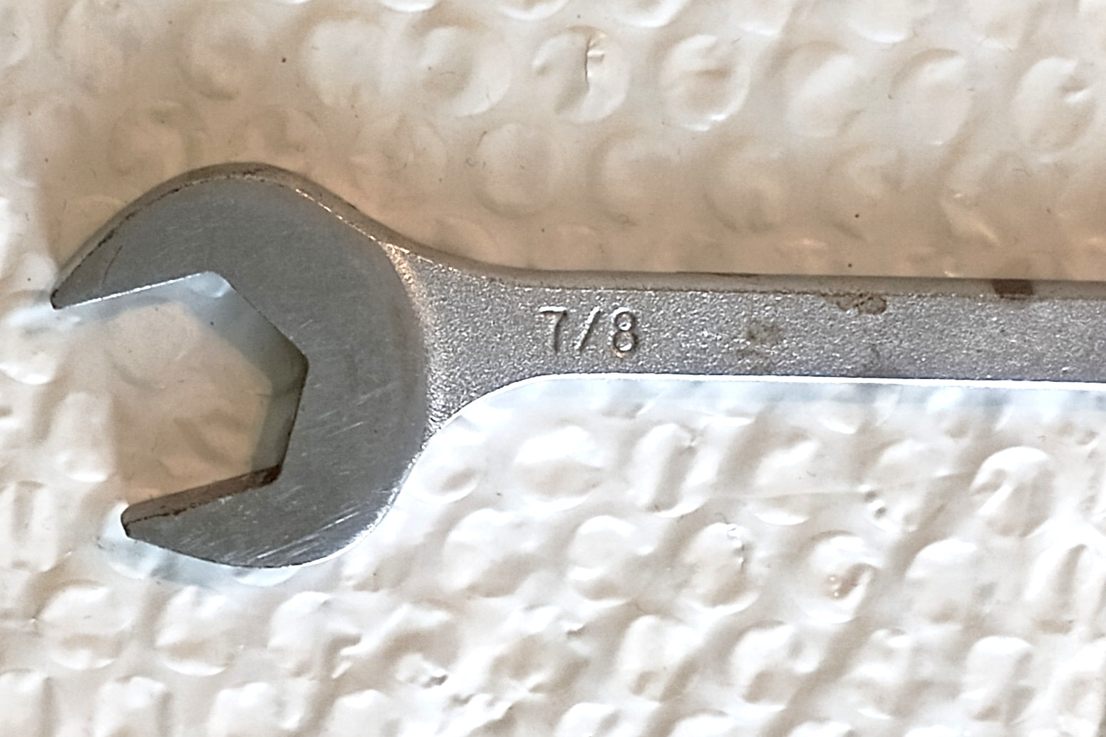 CORNWELL TOOLS USA AW2828, 7/8 ANGLE WRENCH, 8″ LONG.