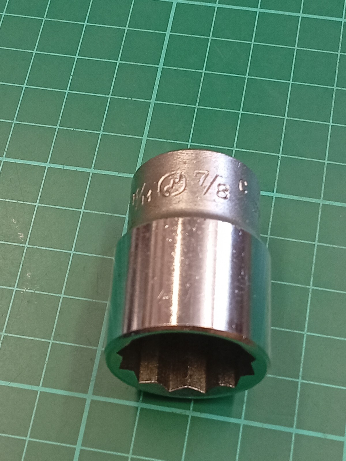 TONE 22mm 1/2″ Drive, 12 point, Shallow Socket, Made In Japan