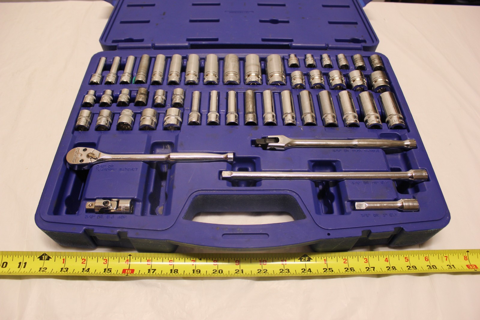 Napa Carlyle Tools Socket Set 3/8″ DR. SAE and Metric 49 Pc Set MSS3849 C2