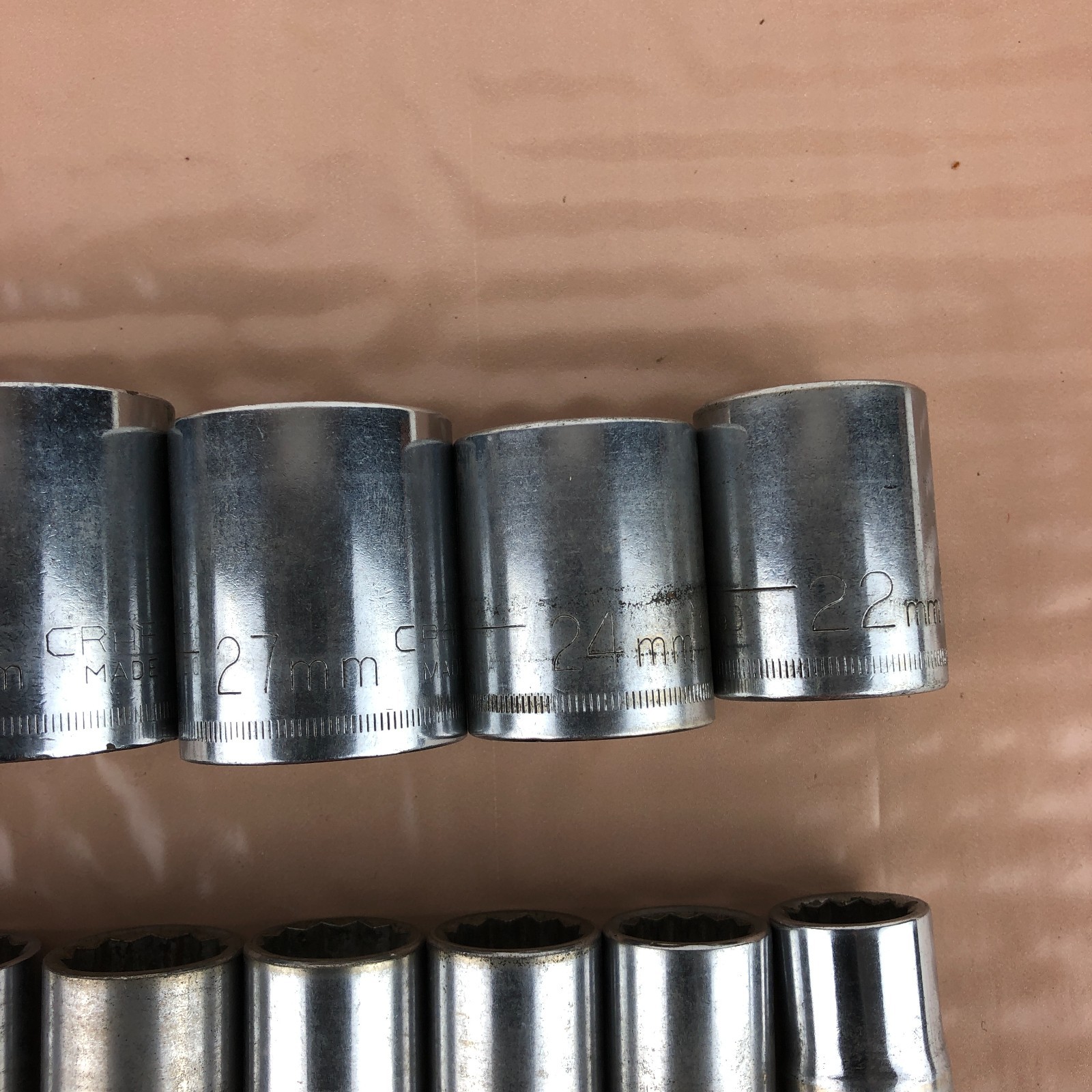 Craftsman USA Metric SAE Socket Set 12Pt 1/2 Dr Ratchet 14mm-24mm 7/16 to 1-1/8″