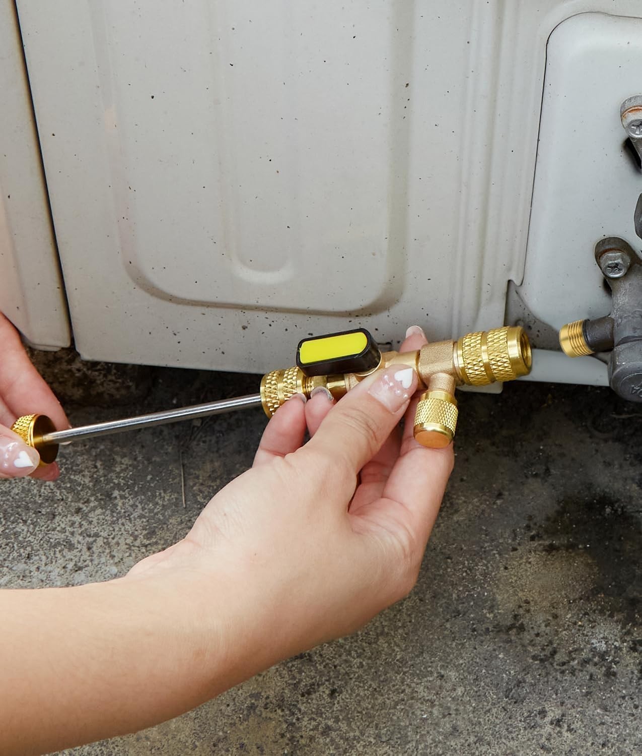 Durable Brass Valve Core Tool Set with 20 Valve Cores & 10 Brass Nuts Included