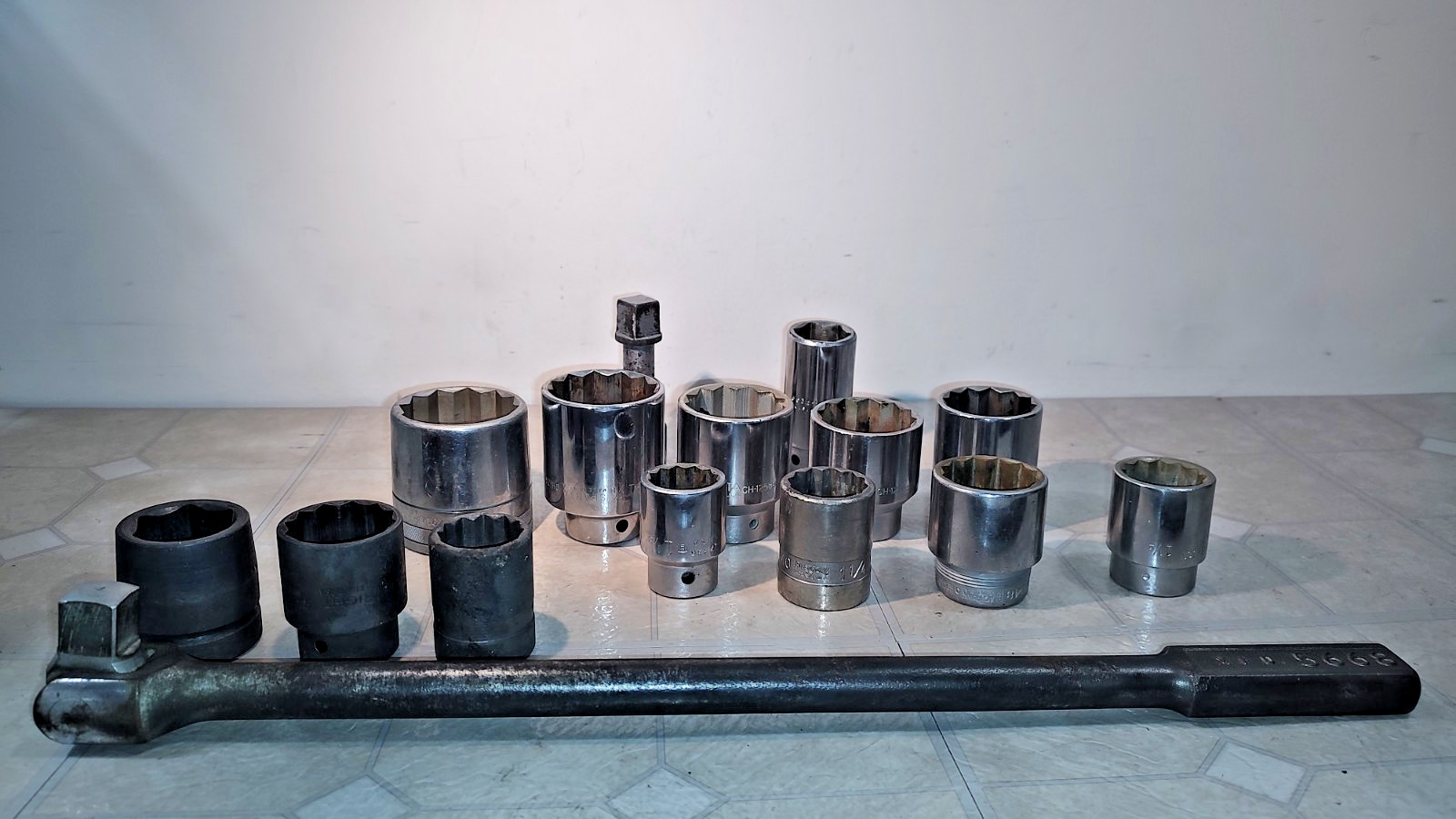 3/4″ Drive Socket Set 15 Pieces W/ Breaker Bar 2″ – 1-1/8″ Various Proto SK ETC