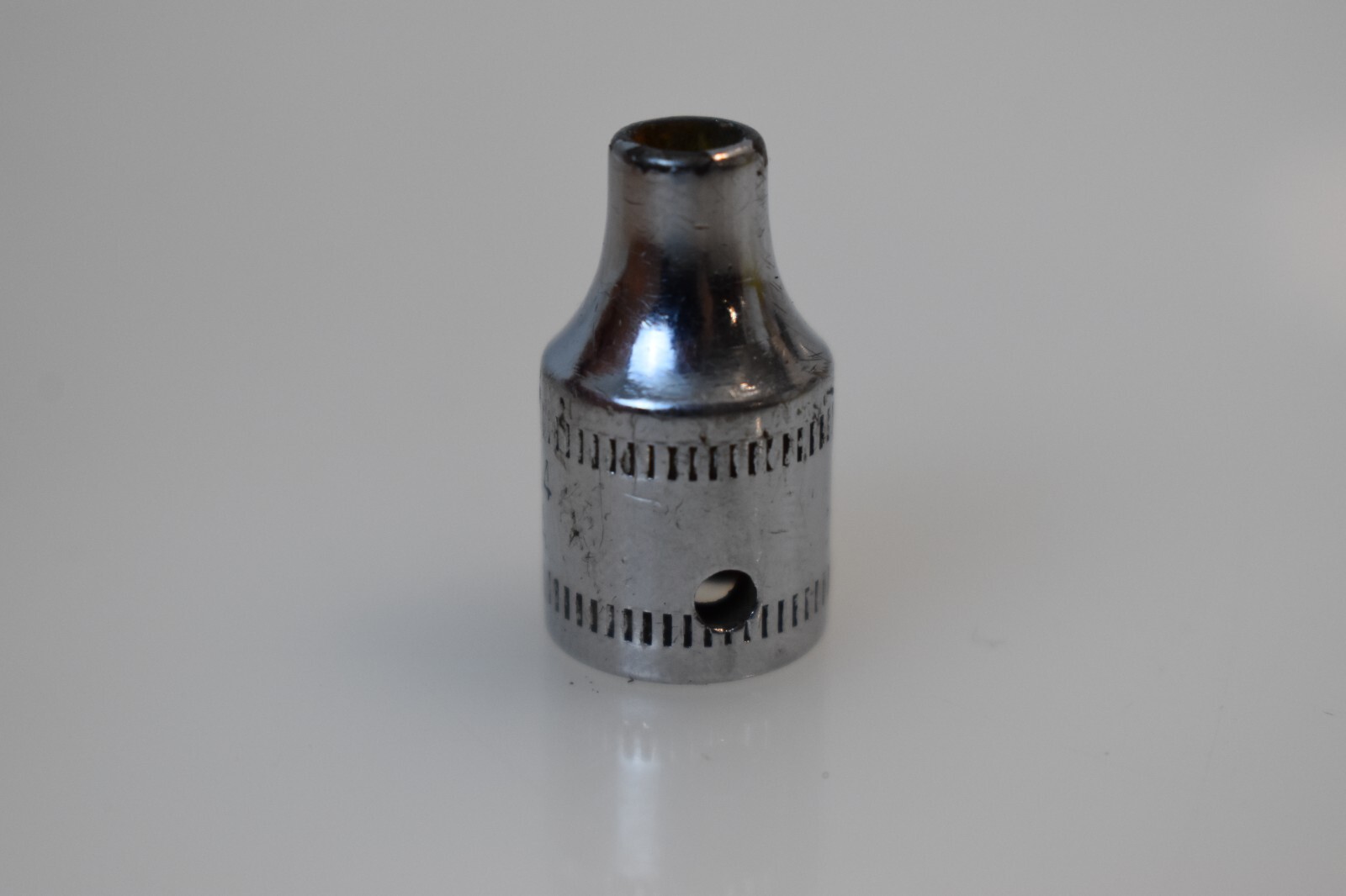 Snap On Tools TMM4 4mm Metric Flank Drive Shallow Socket 1/4″ Drive 6 Point USA