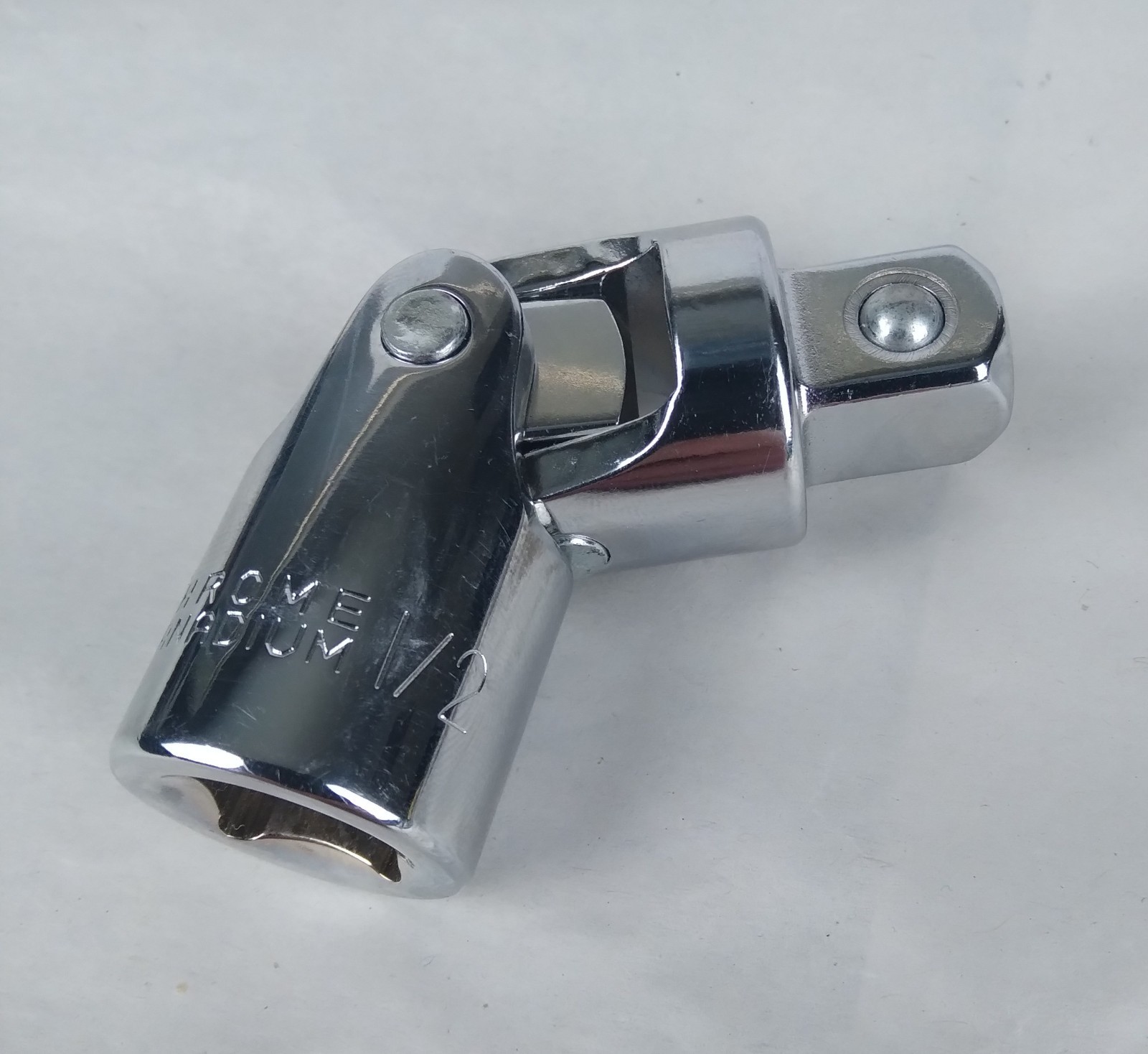 1/2″ Drive Universal Swivel Joint Socket Elbow Adapter Chrome Vanadium