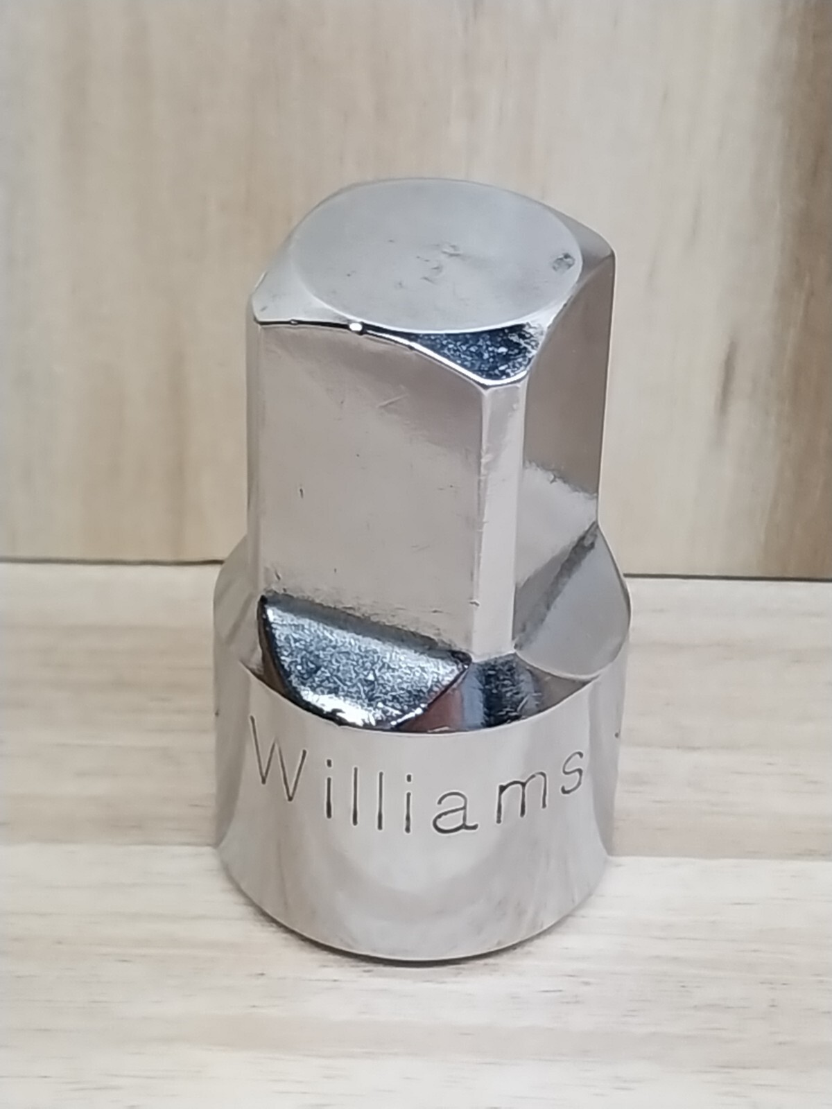 Williams 1/2″ Drive to 3/4″ Adapter & Proto 1/2″ Drive Universal Joint Sockets