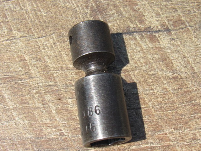 MAC 9/16″ XUI 186 3/8″ DR. 6 PT SAE SWIVEL FLEX UNVERSAL IMPACT SOCKET XUI186