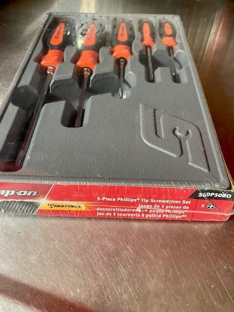 New Snap-on™ 5-piece Orange Soft Grip Phillips Screwdriver Set SGDP50BO Sealed