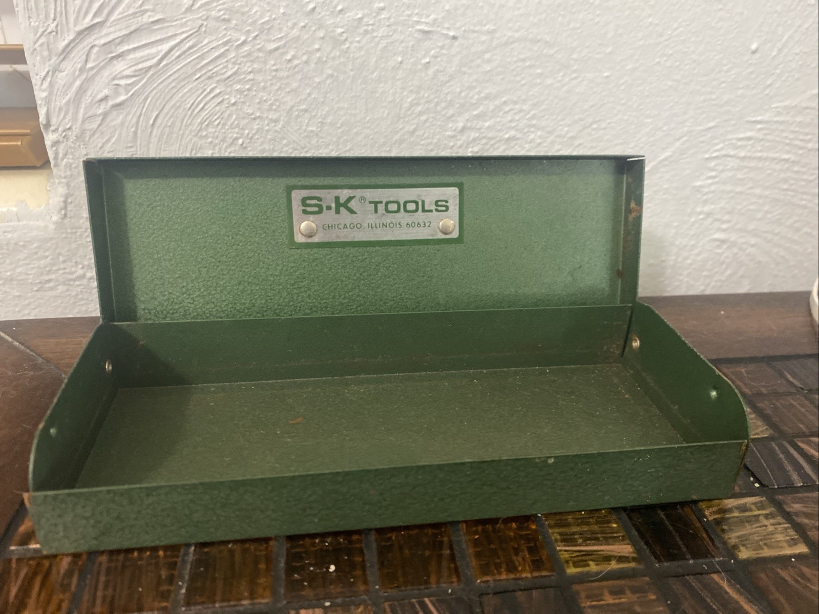 Vintage S-K Tools 1/4” Drive Metal Case Made in USA Chicago IL 7”x2 13/16×1 1/8”