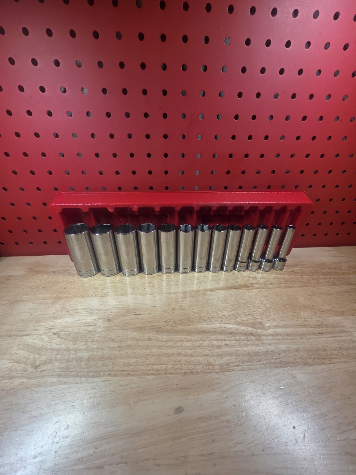 Snap-on 313TSYA 1/2″ Drive 13-Piece 3/8″ – 1-1/8″ Deep 6-Point Chrome Socket Set