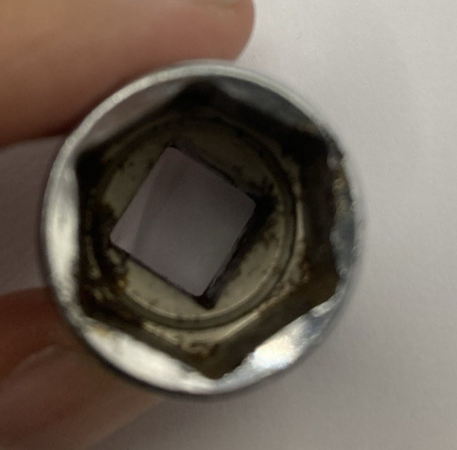 Used Snap On Snap-On Tools USA 3/8″ Drive 16mm 6-point Shallow Socket – FSM161
