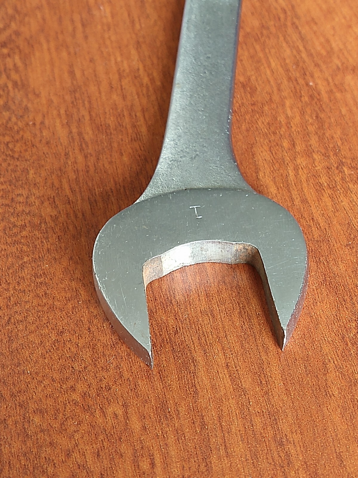 CRAFTSMAN USA «V» SERIES 1″ COMBINATION WRENCH, 13.5″ LONG, 12 POINT.
