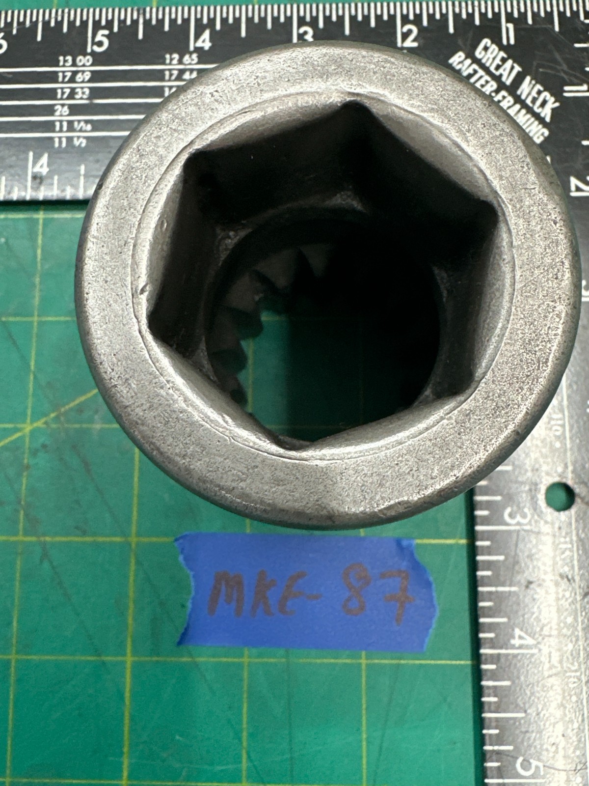 Vintage Ozat 9524M38 1-1/2″ 38 Hex Spline Impact Socket 6-Point, Made In Israel