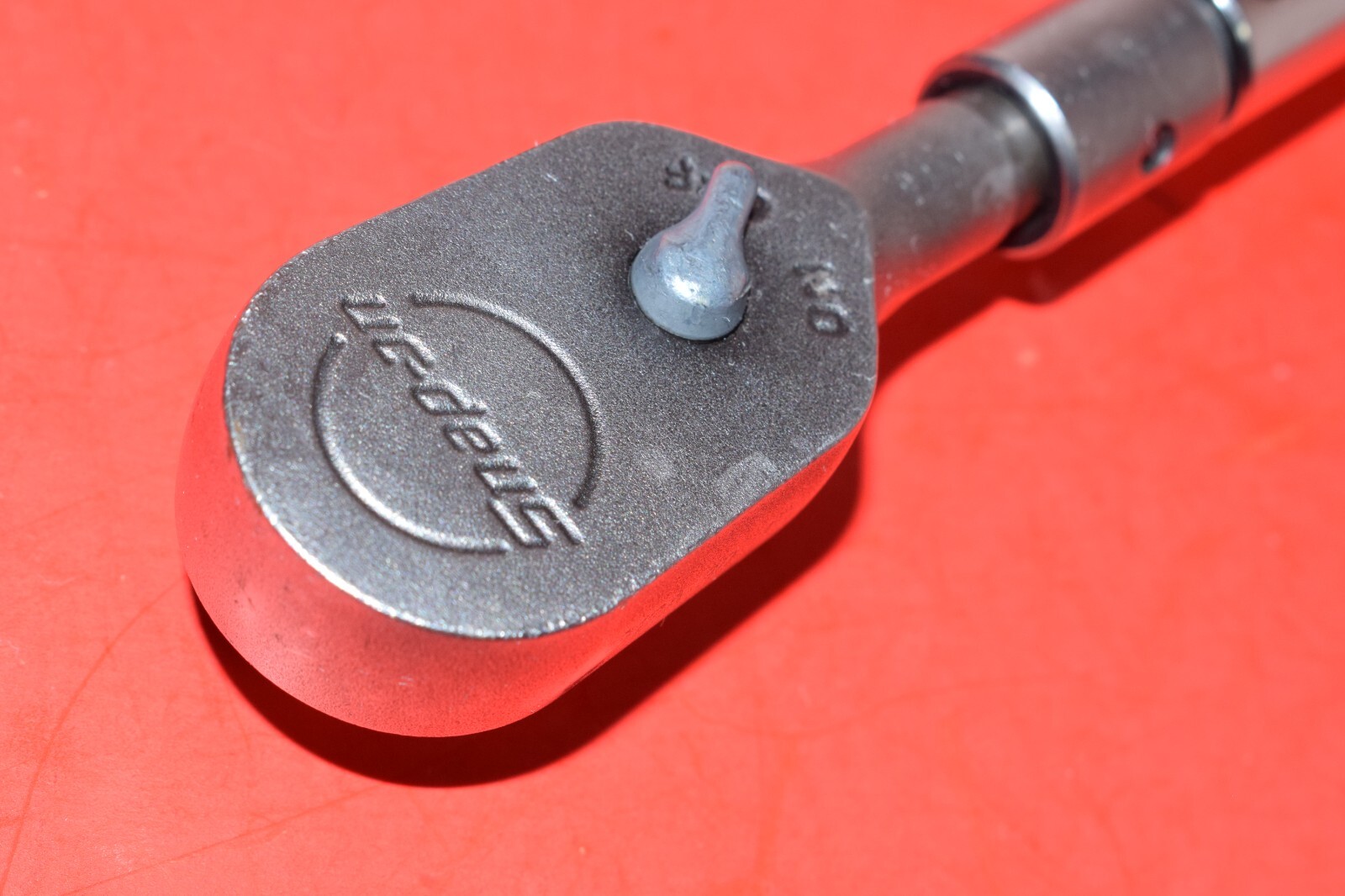 Snap-On 3/8” Drive SAE Interchangeable Head 100 In Lb Preset Torque Wrench