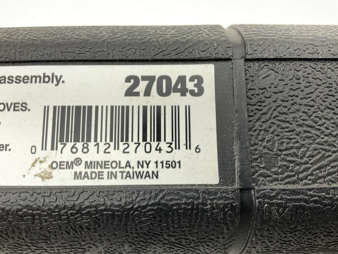 USED #27 – OEM Tools 1/2″ Drive Click Type Torque Wrench (30-250 Ft Lb)