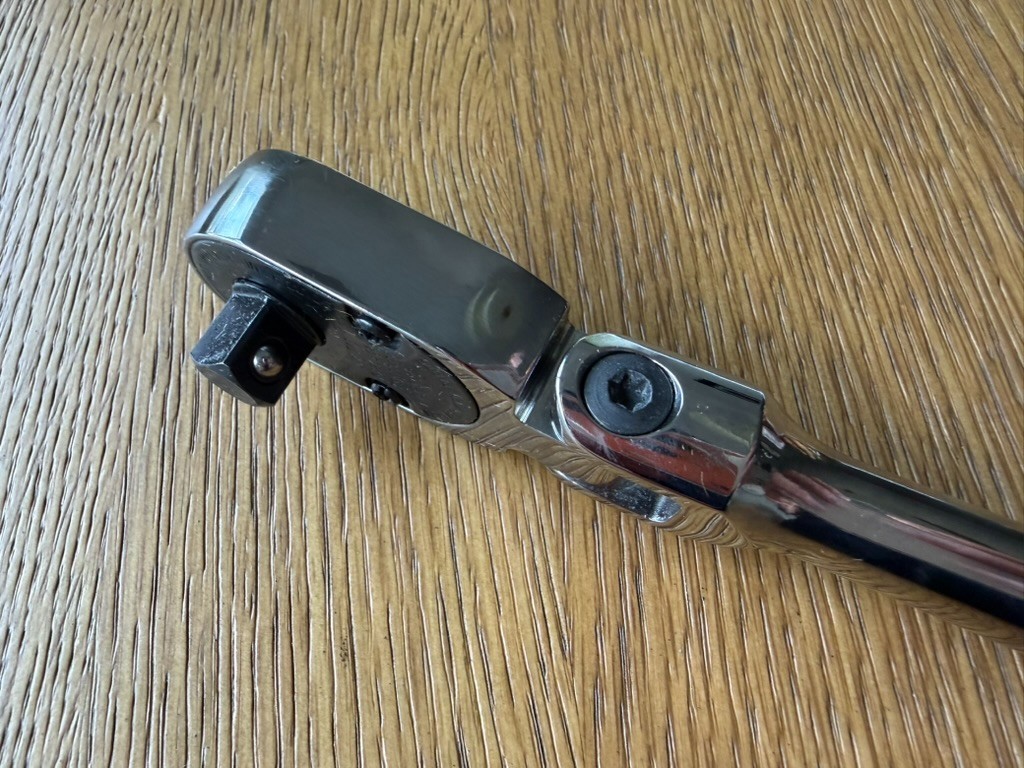 SNAP ON 3/8″ drive 11 1/2″ Long Handled Flex Head Ratchet FLF80A NEW! AWESOME!!