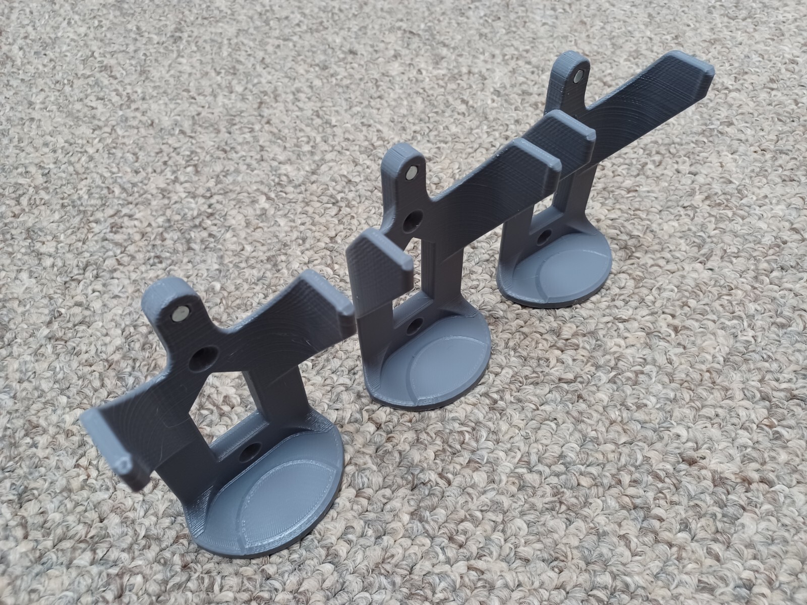 (3x) Spray Can Rack, (Magnetic) Holder Wall Mount for aerosol, paint, cleaners