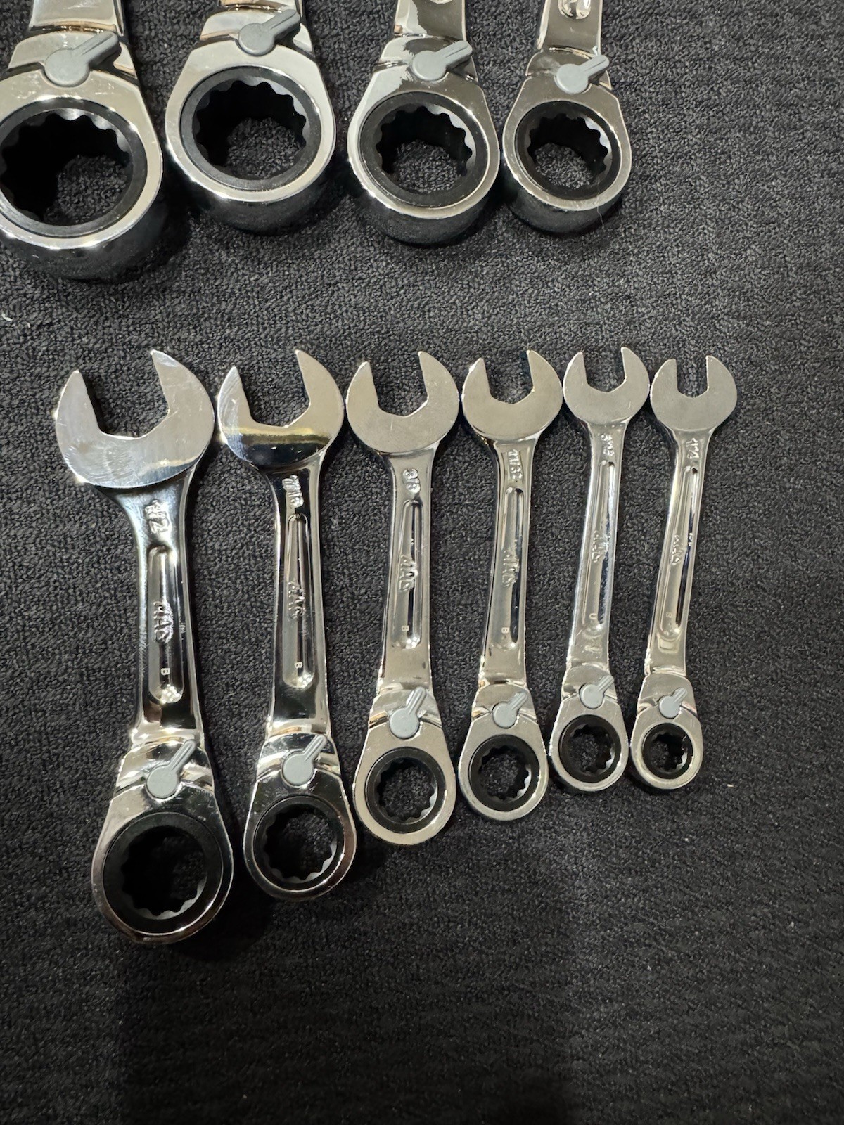 Mac Tools SRWS210PTA 10 Pc. SAE 12 Pt. Stubby Reversible Ratcheting Wrench Set