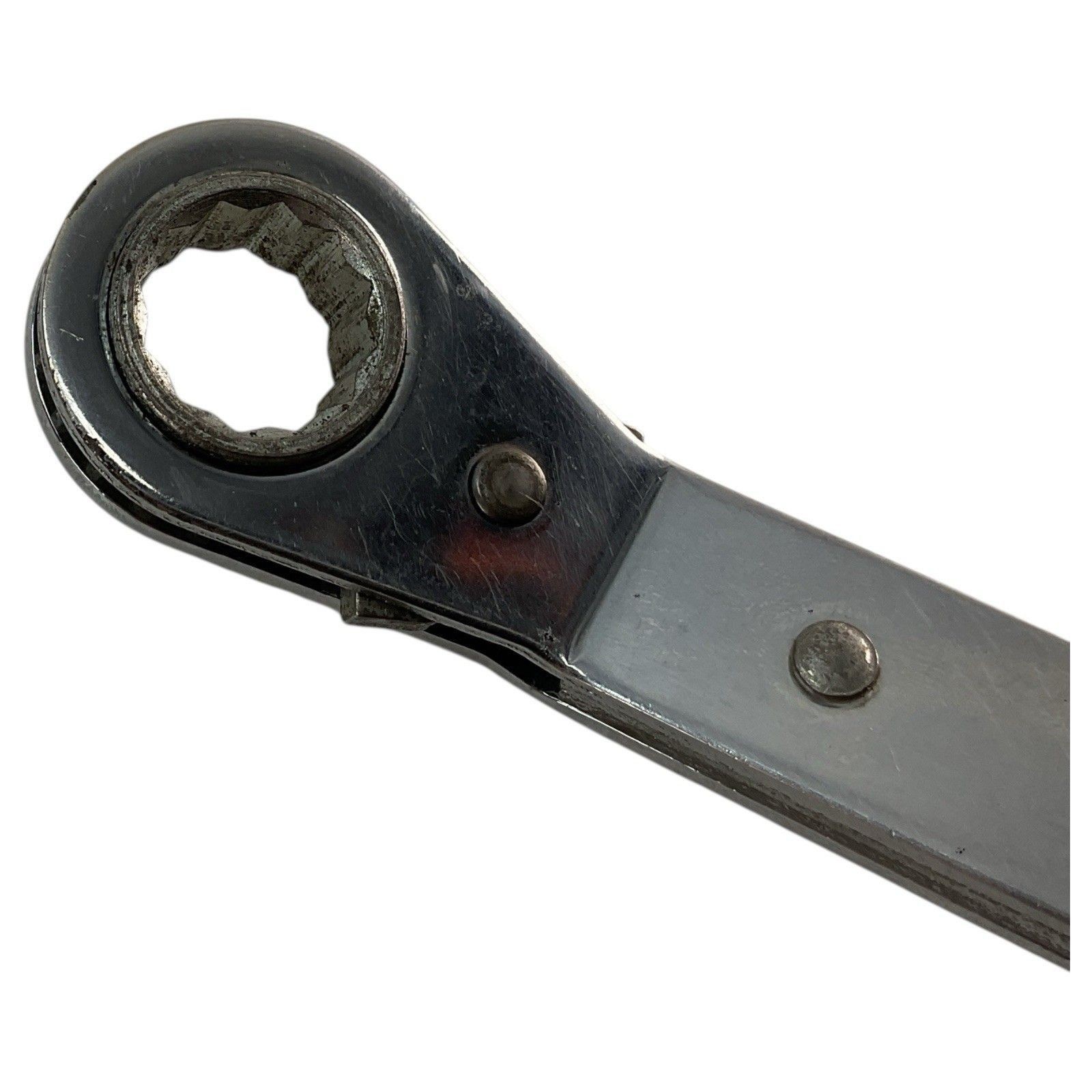Matco WRD-20222 5/8″ x 11/16″ SAE Reversible Offset Ratcheting Wrench USA Used