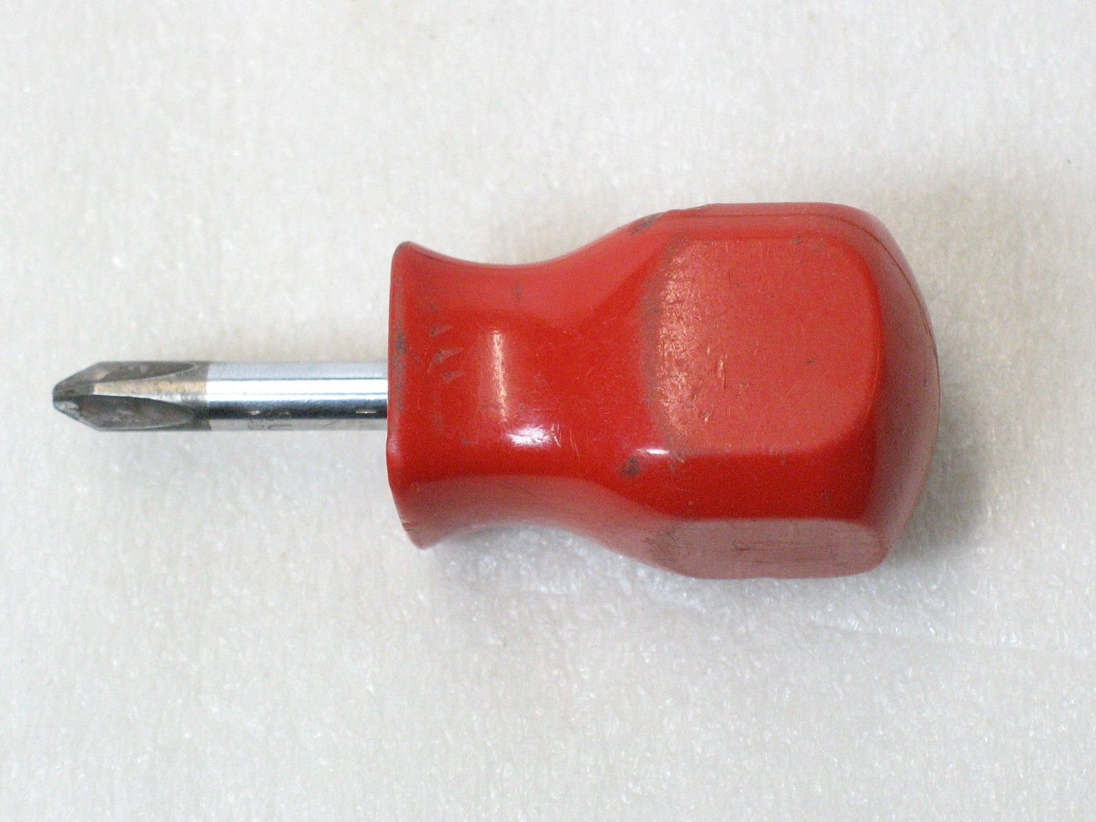 Mac Tools #2 Phillips Head Stubby Screwdriver P212XA