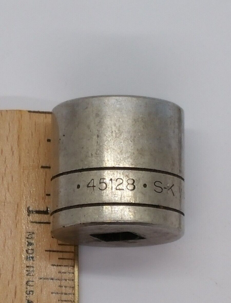 SK Wayne 3/8″ Drive 12 Point 7/8 In. Shallow SAE Socket 45128 Made in USA S456