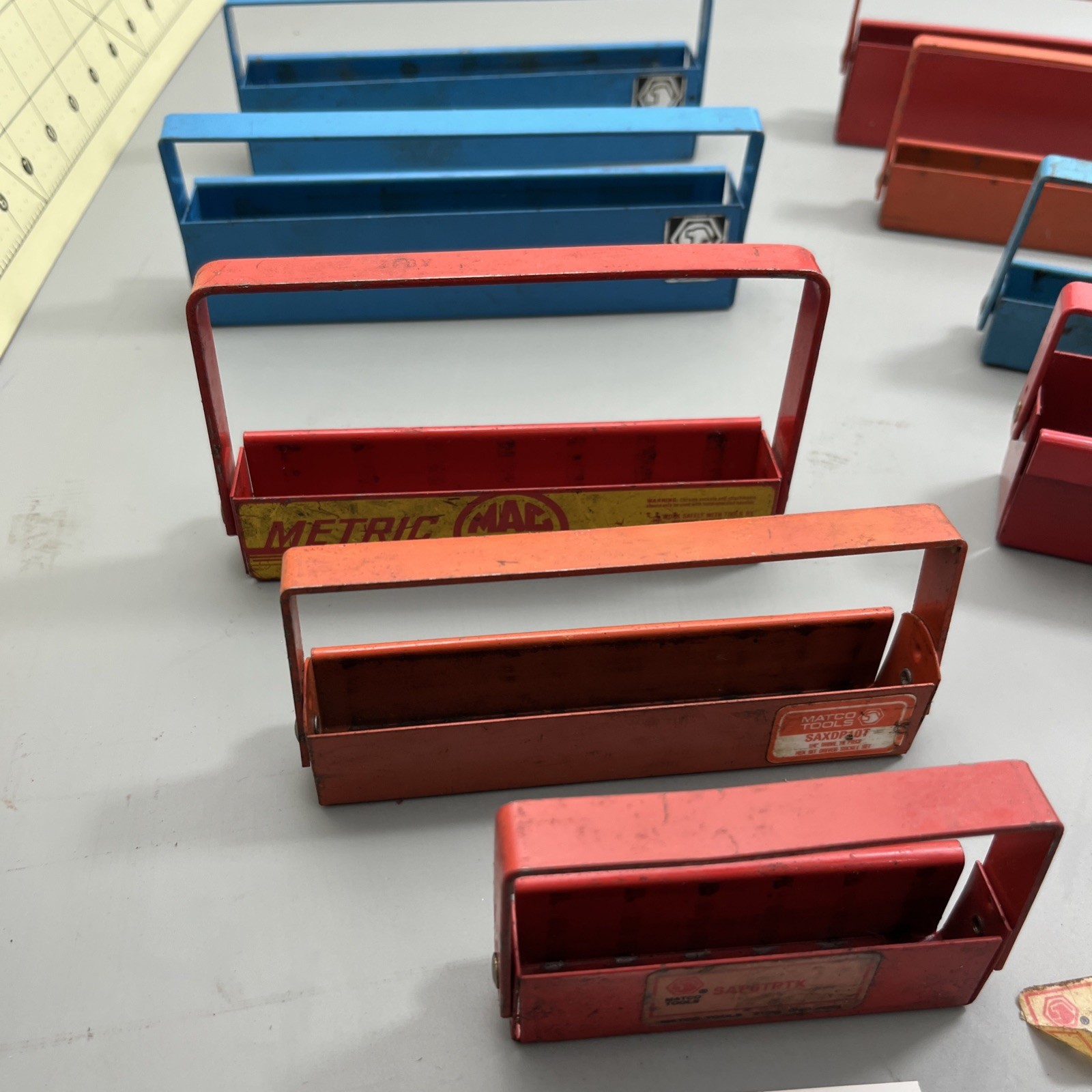 10 Mac & MATCO Tools vtg Metal Socket Holder Tray Red BLUE USA rear