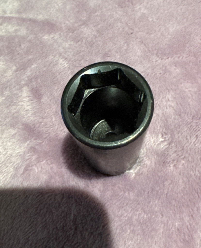 Snap-On Tools USA SIMFM21 21mm 3/8″ Drive Metric Deep 6-Point Impact Socket