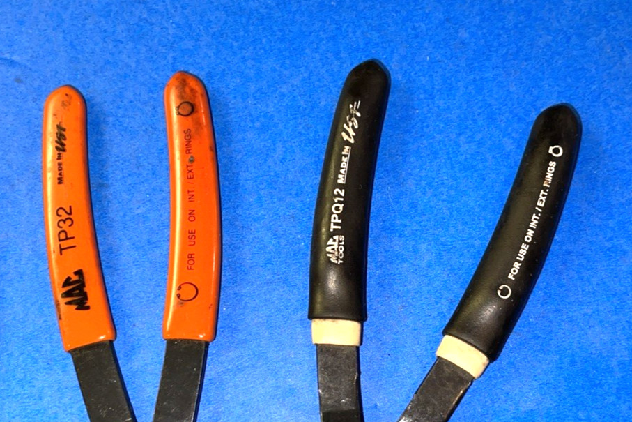 MAC TOOLS 4 PIECE CONVERTIBLE STRAIGHT SNAP RING PLIERS ONE OF EACH SIZE
